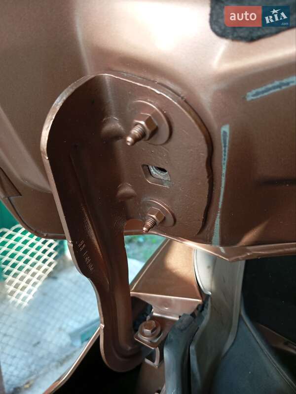 Микровэн Ford B-Max 2013 в Вольногорске