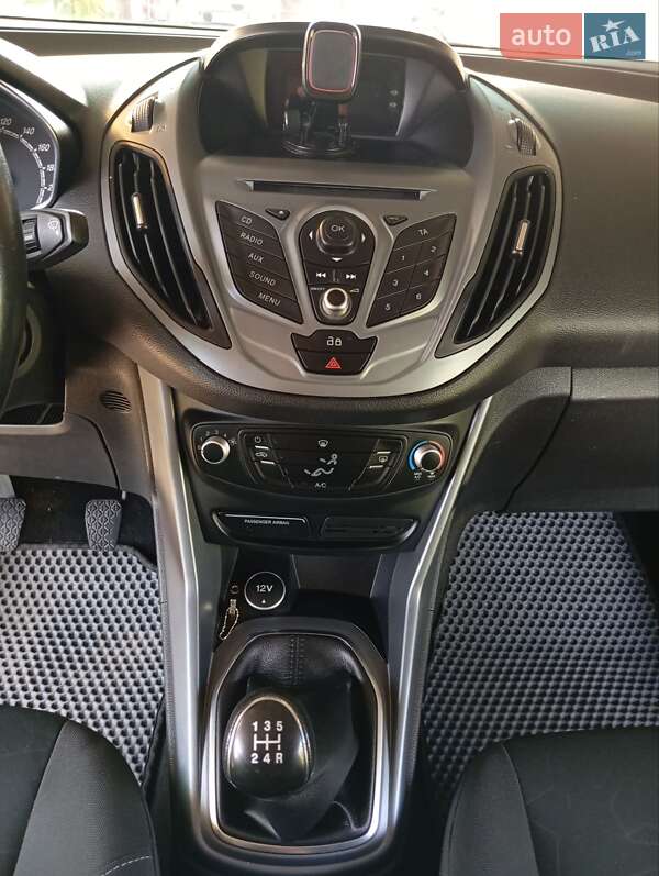 Микровэн Ford B-Max 2013 в Вольногорске
