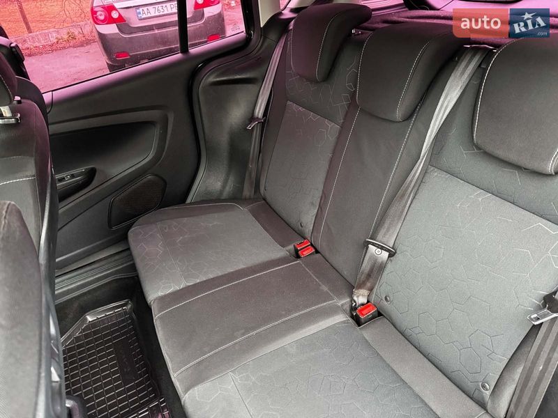 Мікровен Ford B-Max 2013 в Києві фото 24 Мікровен Ford B-Max 2013 в Києві
