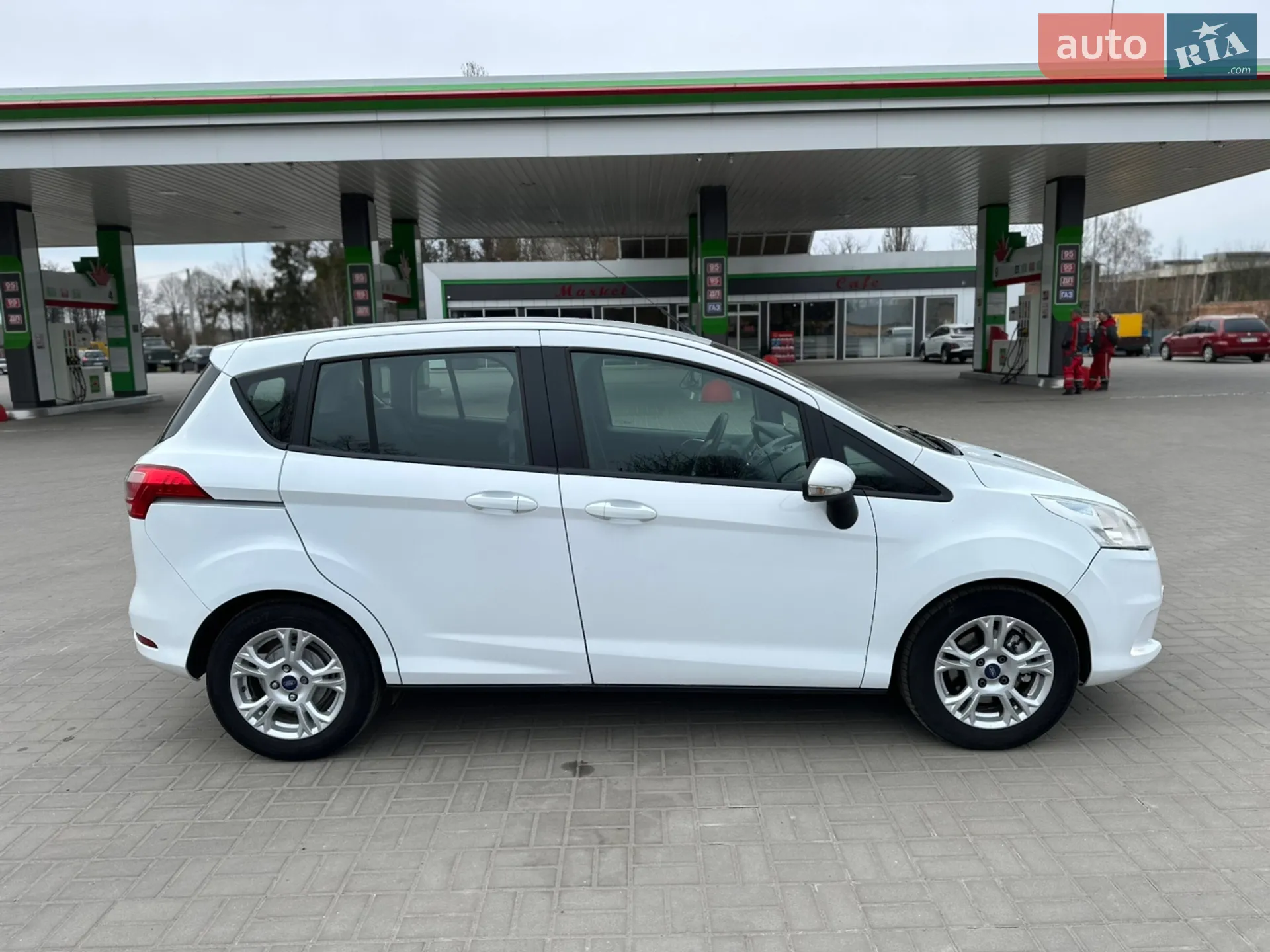 2014 Ford B-MAX - мініатюра 14