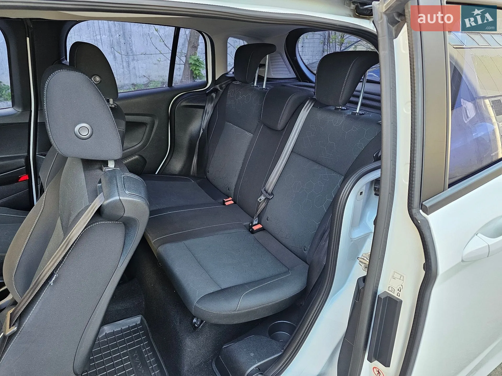 2014 Ford B-MAX - мініатюра 23
