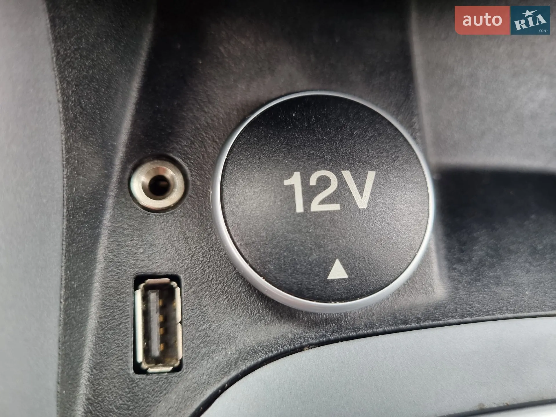 2013 Ford B-MAX - мініатюра 21