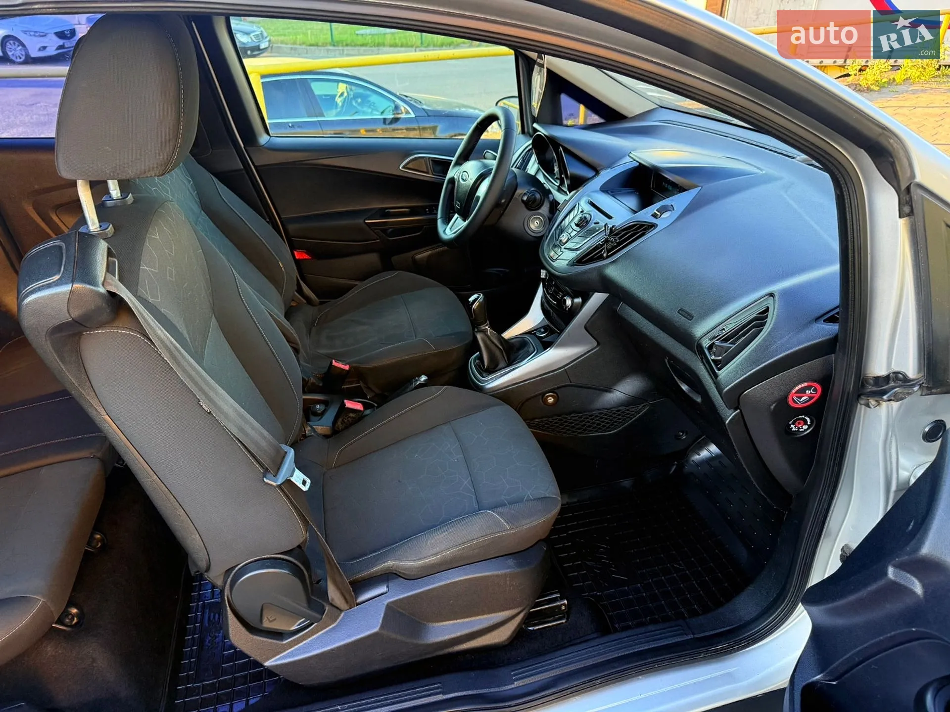 2013 Ford B-MAX - мініатюра 28