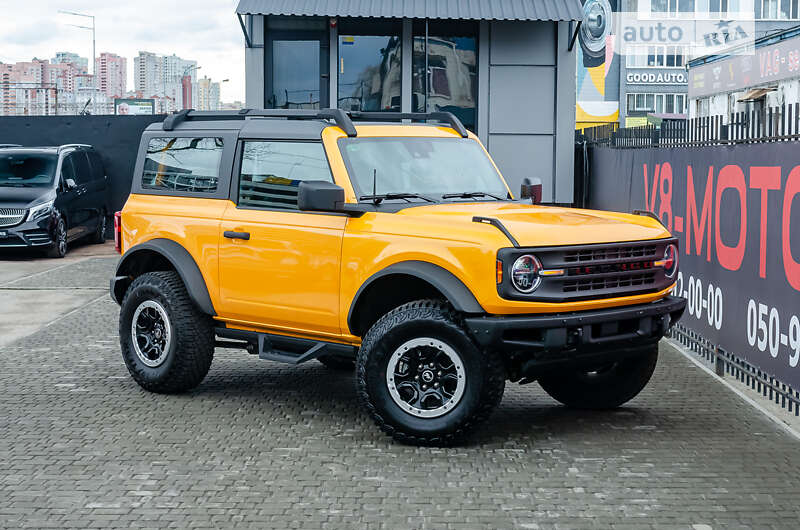 Ford Bronco 2022