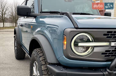 Позашляховик / Кросовер Ford Bronco 2022 в 