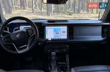 Внедорожник / Кроссовер Ford Bronco 2023 в 
