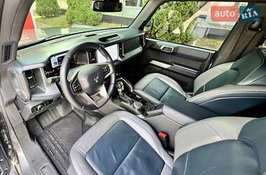 Позашляховик / Кросовер Ford Bronco 2023 в 