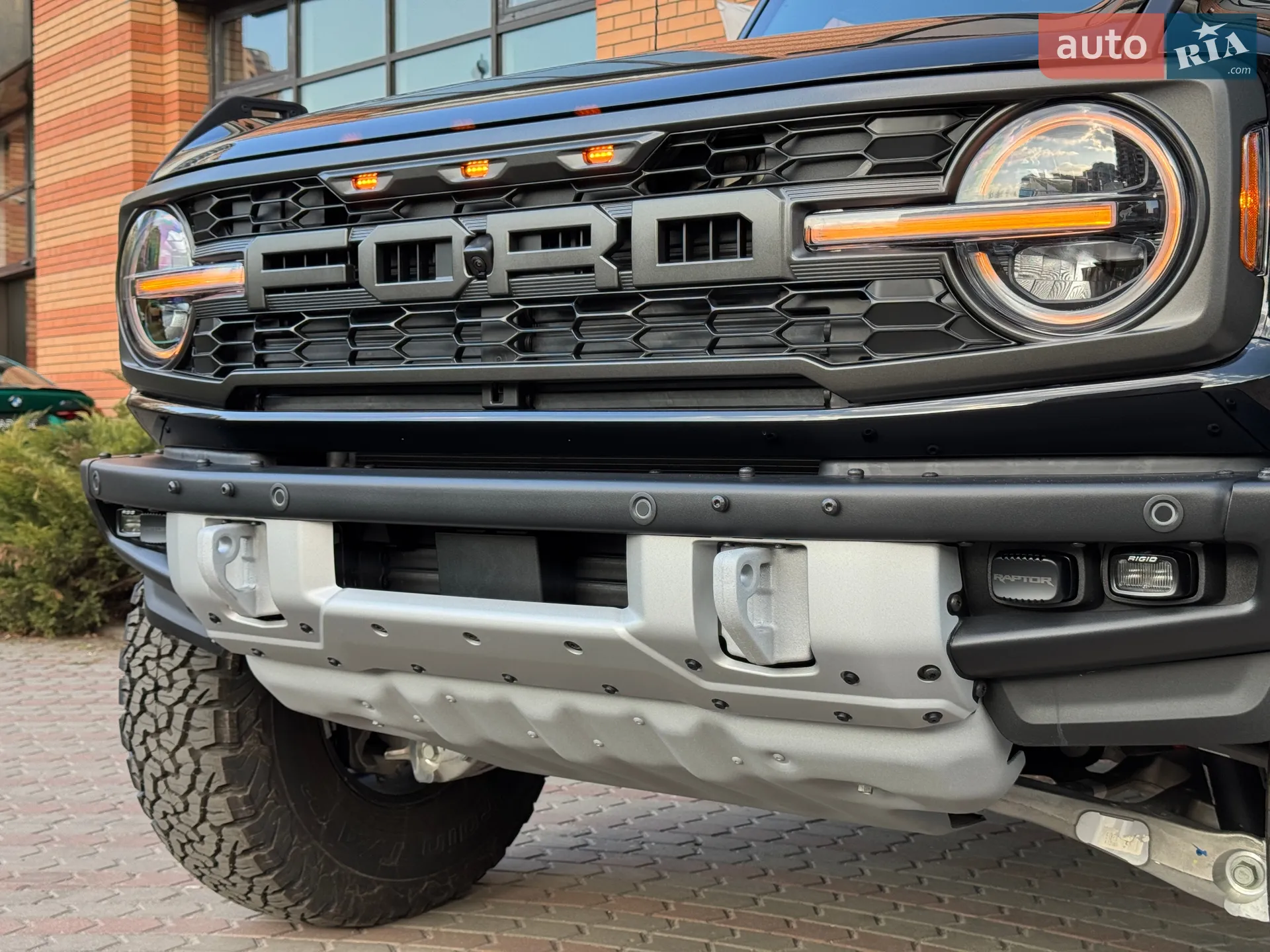 2025 Ford Bronco - мініатюра 2