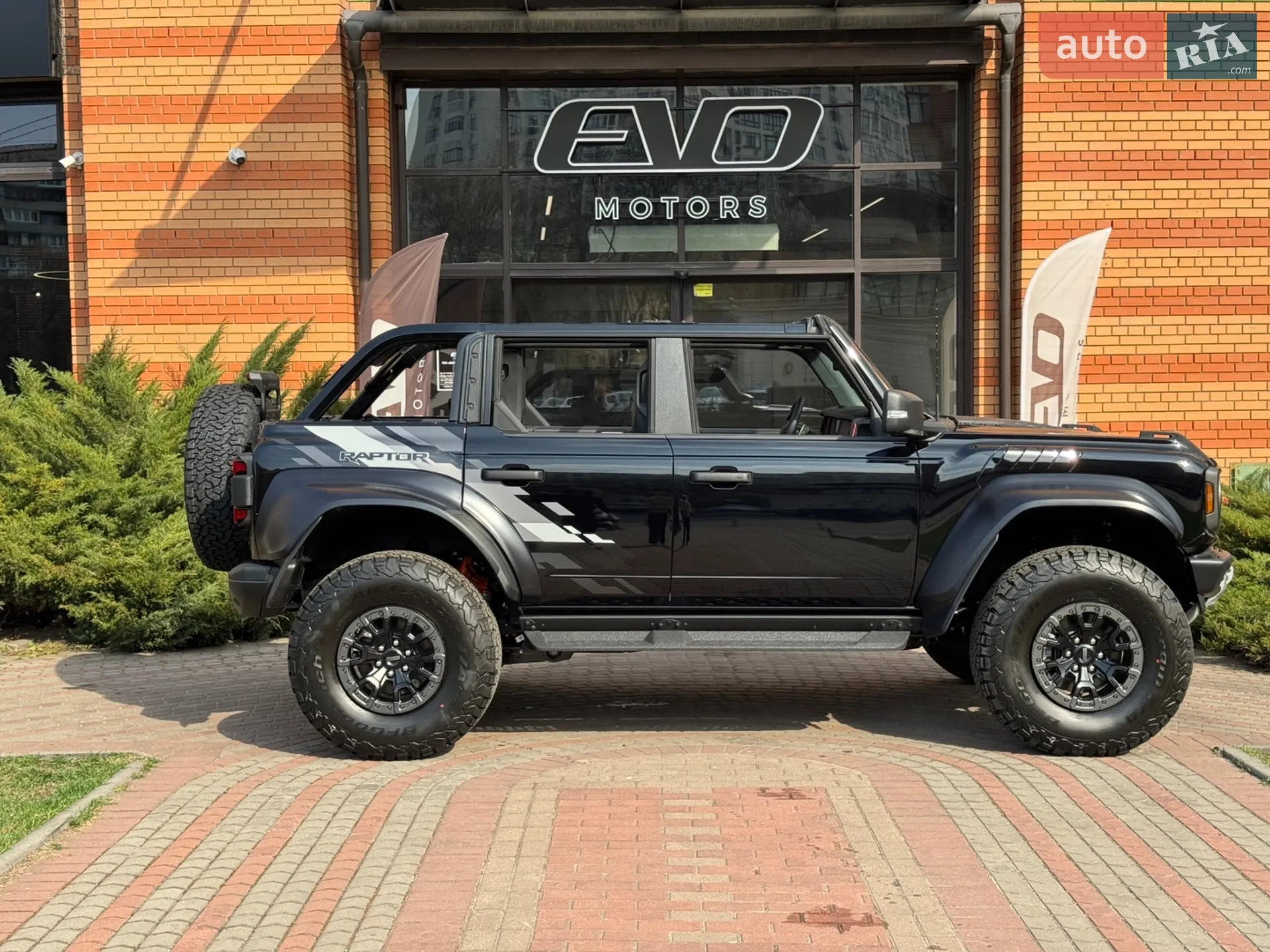 2025 Ford Bronco - мініатюра 54