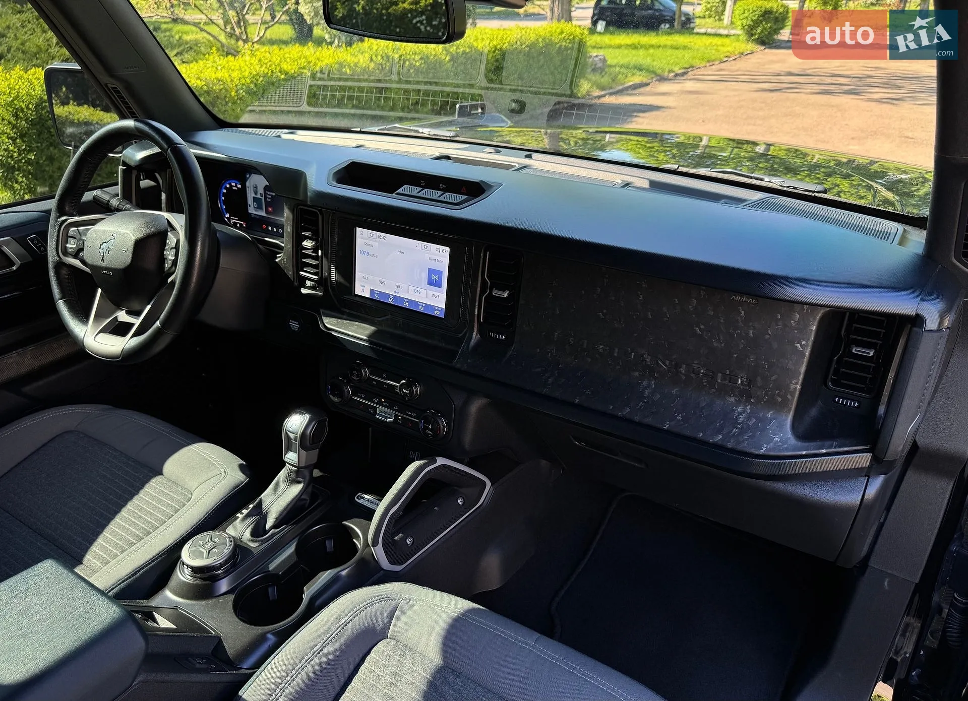 2022 Ford Bronco - мініатюра 29