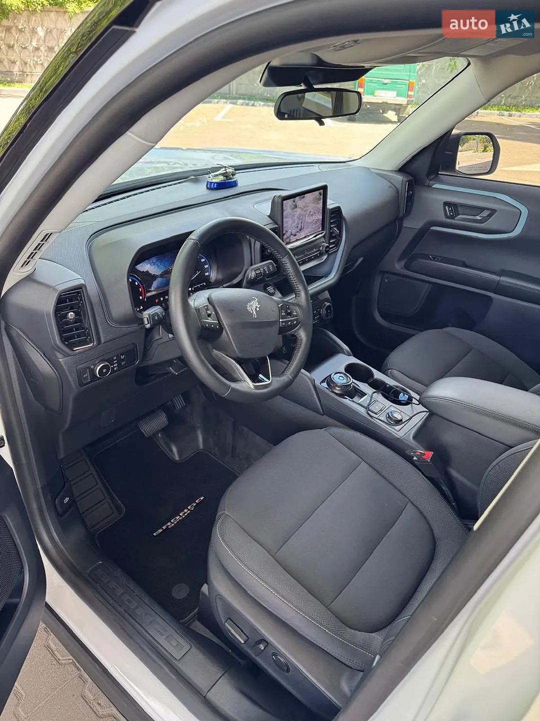 2022 Ford Bronco - мініатюра 14