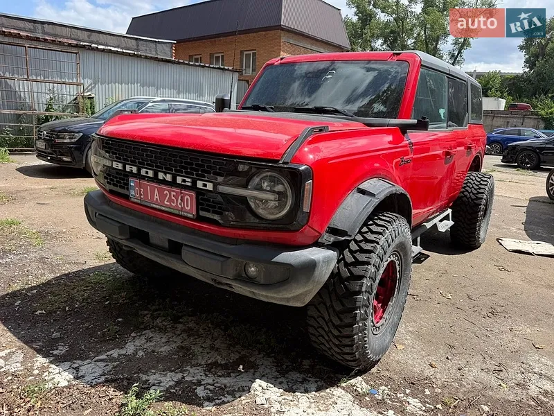 Ford Bronco