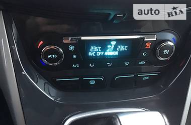 Универсал Ford C-Max 2012 в 