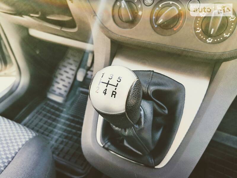 Мінівен Ford C-Max 2003 в Харкові фото 15 Мінівен Ford C-Max 2003 в Харкові