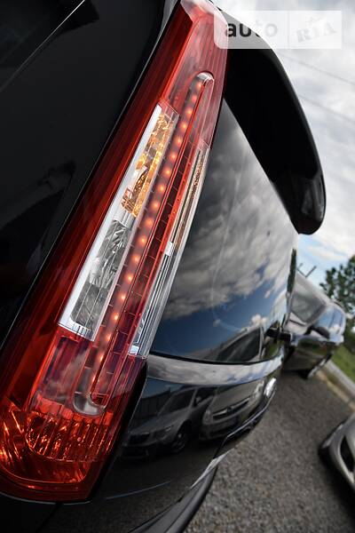 Мінівен Ford C-Max 2009 в Дрогобичі