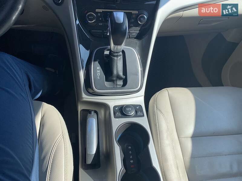 Хетчбек Ford C-Max 2013 в Вінниці