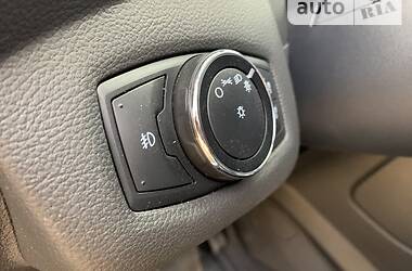 Универсал Ford C-Max 2015 в 