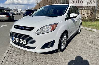 Хетчбек Ford C-Max 2015 в Києві