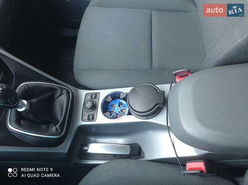 Хэтчбек Ford C-Max 2013 в Дрогобыче