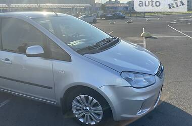 Хэтчбек Ford C-Max 2010 в 