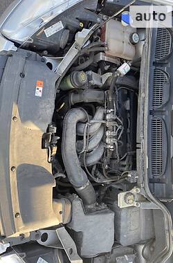 Хэтчбек Ford C-Max 2010 в 
