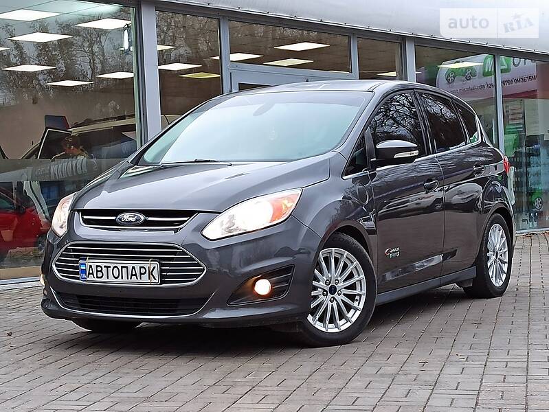 Минивэн Ford C-Max 2015 в 
