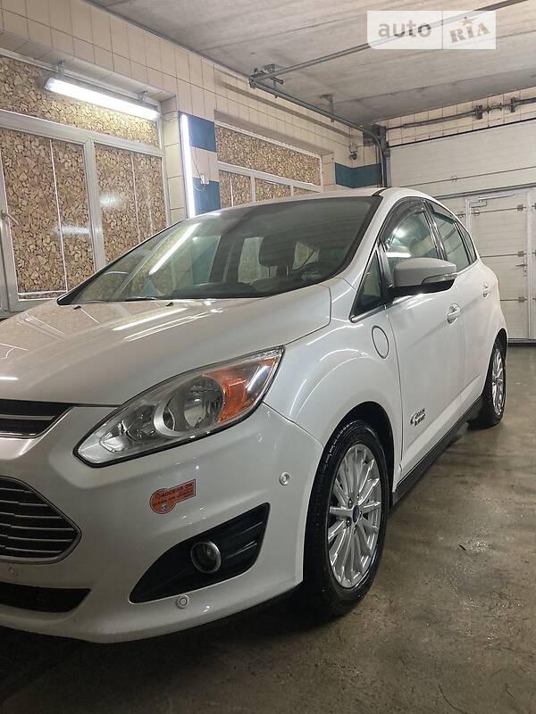 Мінівен Ford C-Max 2016 в Житомирі