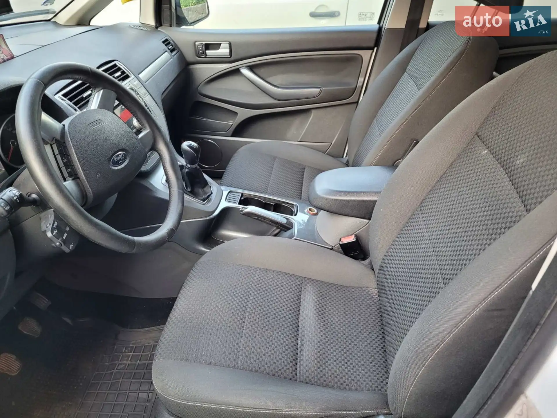 2010 Ford C-MAX - мініатюра 11