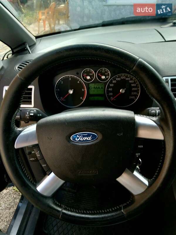 Хэтчбек Ford C-Max 2007 в 