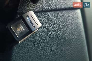 Хетчбек Ford C-Max 2012 в 