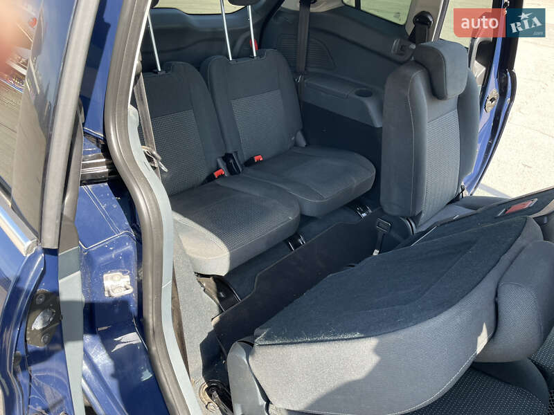 Мікровен Ford C-Max 2012 в Запоріжжі
