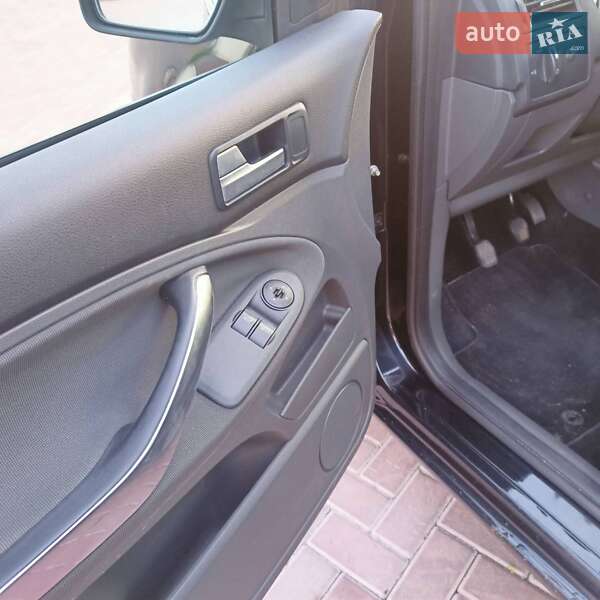 Мікровен Ford C-Max 2009 в Рівному