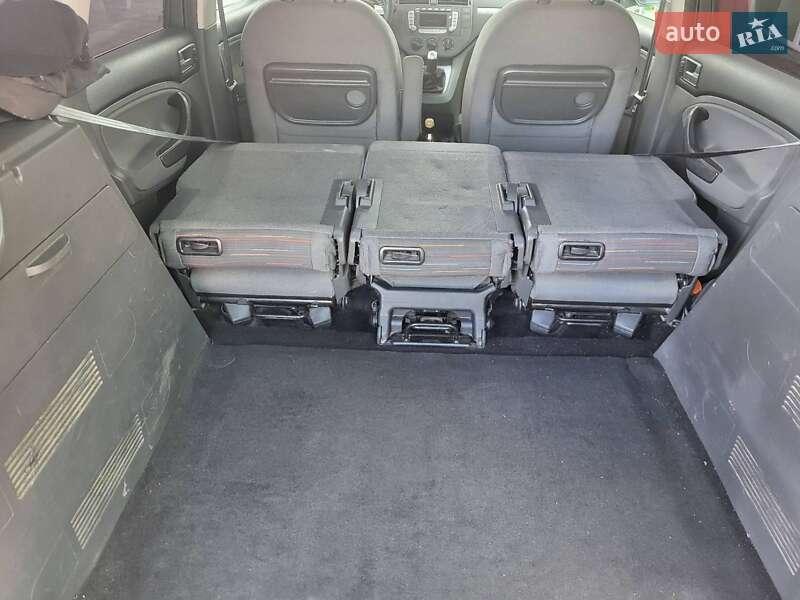 Минивэн Ford C-Max 2008 в Коростене