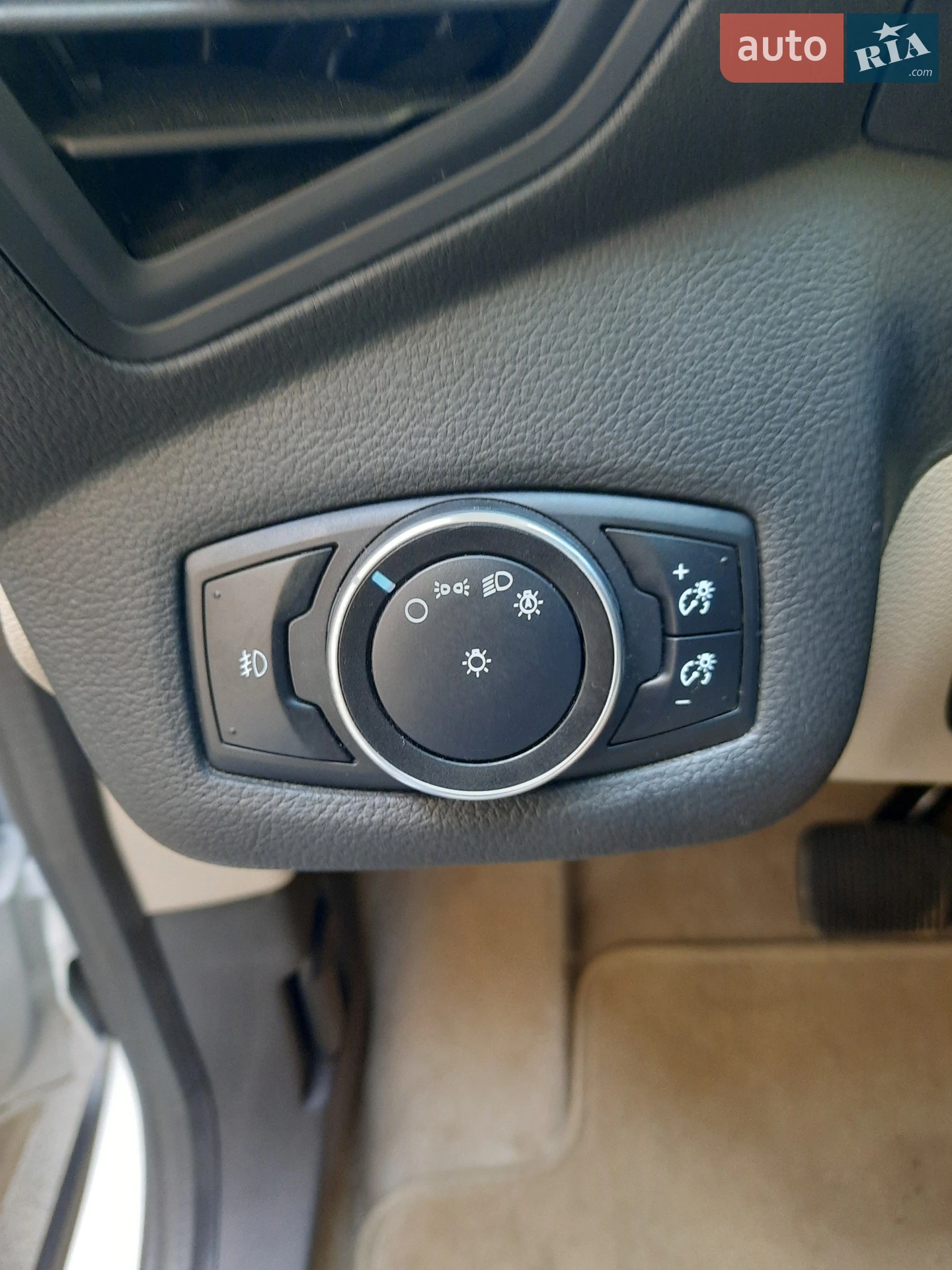 2016 Ford C-MAX - мініатюра 22