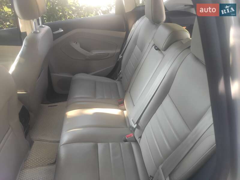Мінівен Ford C-Max 2014 в Черкасах