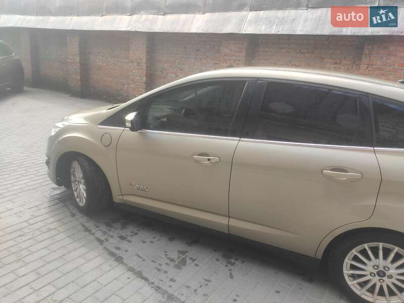 Мінівен Ford C-Max 2014 в Черкасах