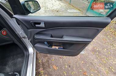 Минивэн Ford C-Max 2005 в Ирпене