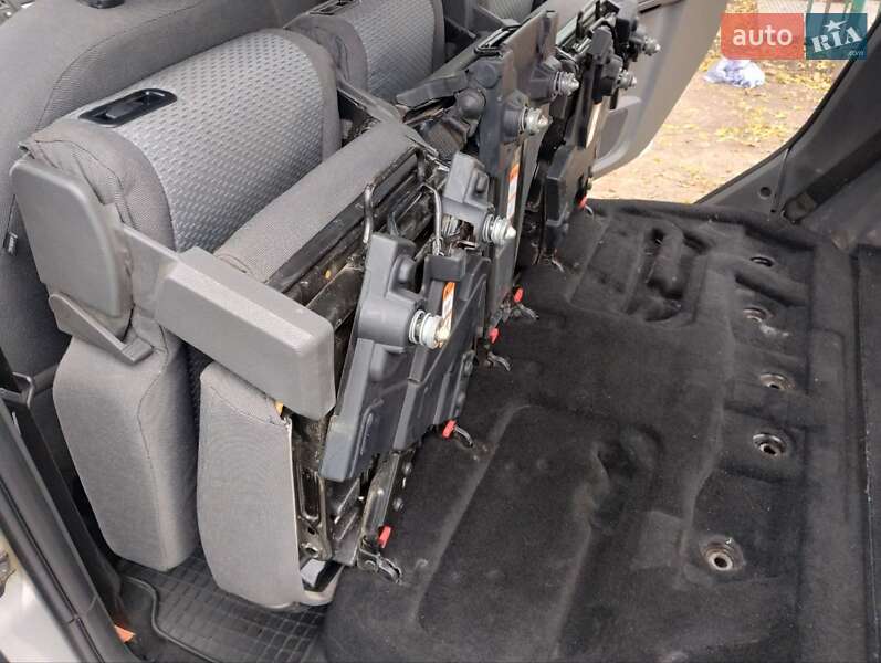 Минивэн Ford C-Max 2005 в Ирпене фото 55 Минивэн Ford C-Max 2005 в Ирпене