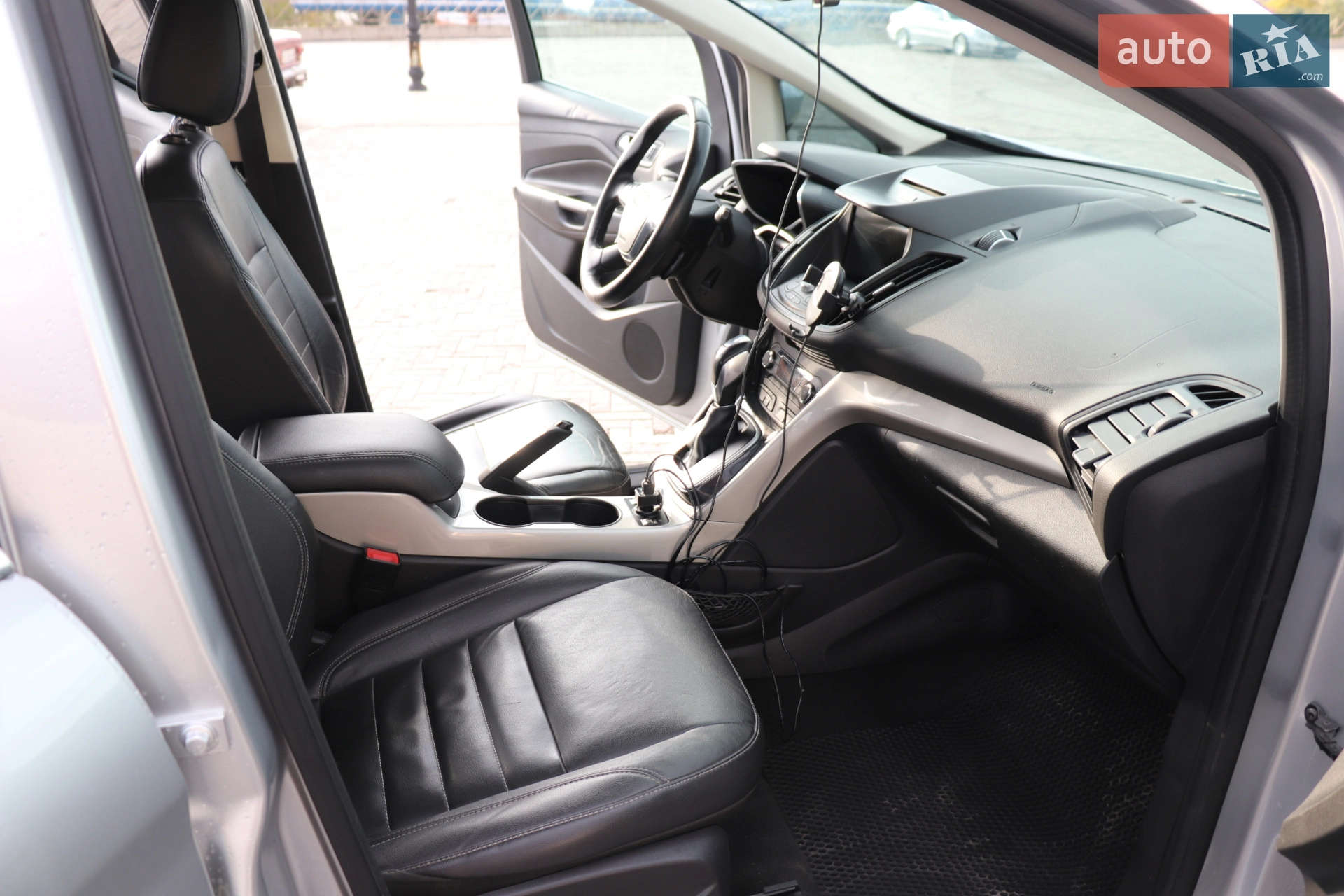 2016 Ford C-MAX - мініатюра 29