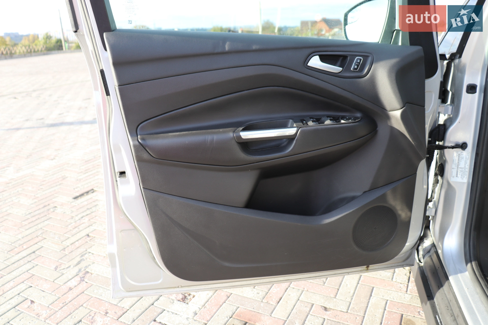 2016 Ford C-MAX - мініатюра 43