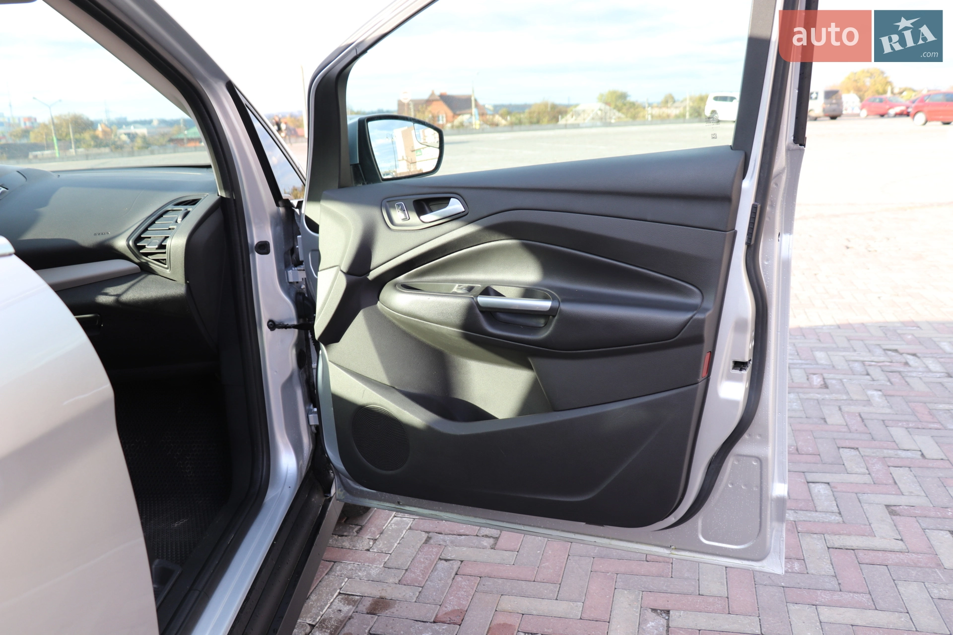 2016 Ford C-MAX - мініатюра 47