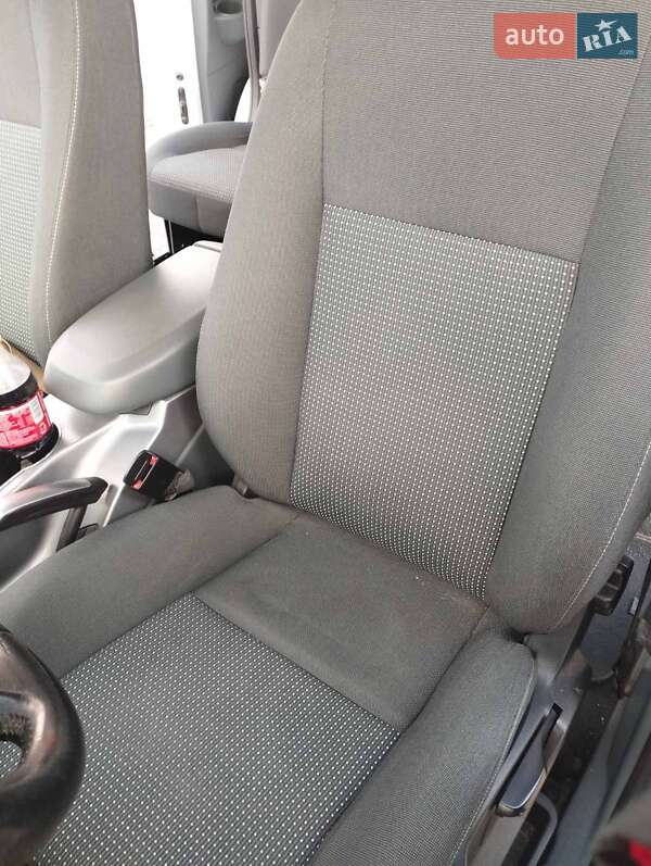 Минивэн Ford C-Max 2012 в Львове