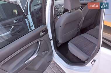 Минивэн Ford C-Max 2010 в 