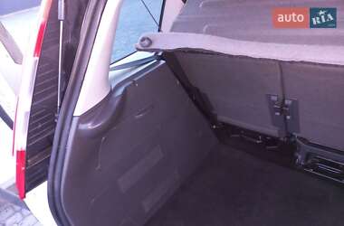 Минивэн Ford C-Max 2010 в 