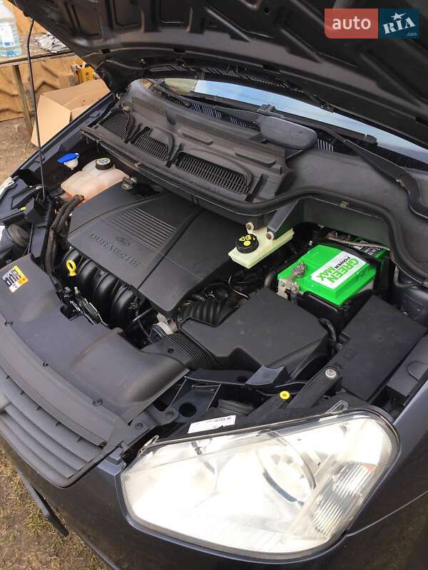Минивэн Ford C-Max 2007 в Остер
