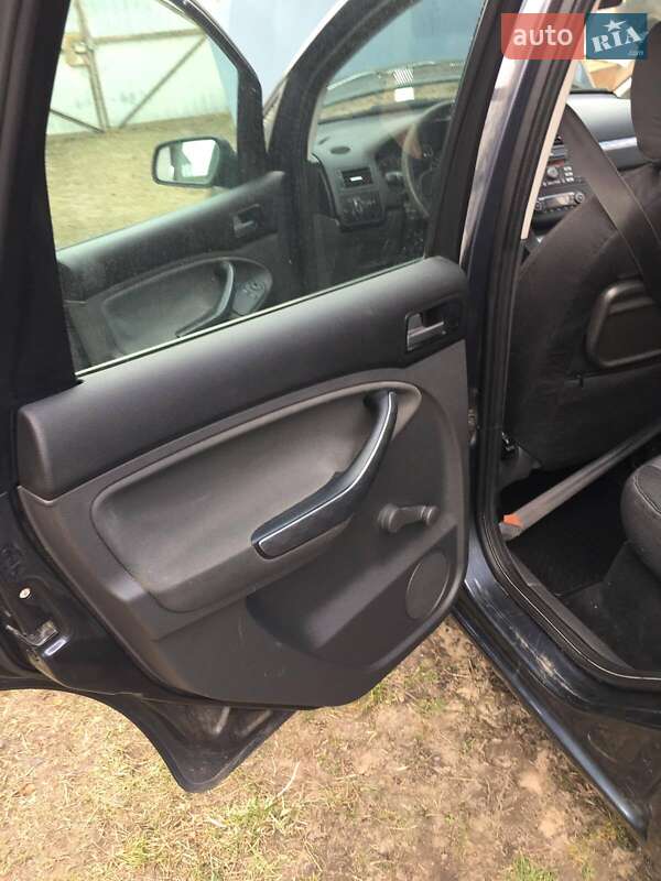Минивэн Ford C-Max 2007 в Остер