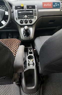 Минивэн Ford C-Max 2006 в Коростене