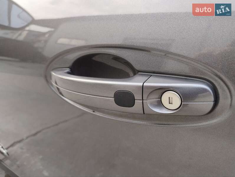 Минивэн Ford C-Max 2014 в Львове фото 22 Минивэн Ford C-Max 2014 в Львове