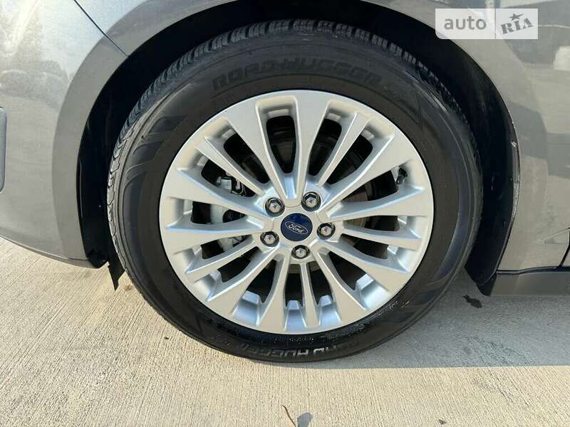 Мінівен Ford C-Max 2017 в Львові фото 16 Мінівен Ford C-Max 2017 в Львові