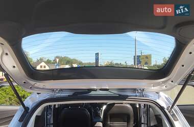 Минивэн Ford C-Max 2012 в 